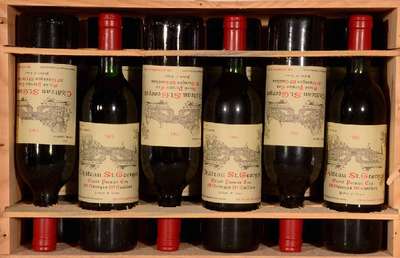 12 Flaschen 1985 Chateau Saint Georges, St. Georges-St. Emilion, je ca. 75 cl, unverkostet, Füllstände: 10x topshoulder & 2x upper mid shoulder, 2 ...