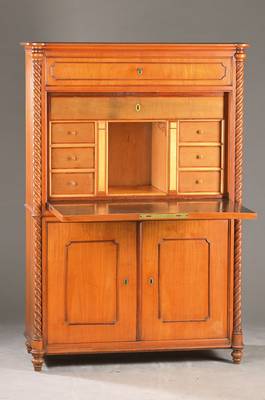 Standsekretär, mitteldeutsch, wohl Thüringen, um 1860/70, Kirschbaumfurnier auf Weichholzkorpus, Kopfschub, Unter 2-türig mit Einlegeboden, ...