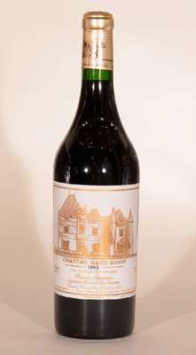 1 Flasche 1993 Chateau Haut Brion, ca. 75 cl, 12,5 % Vol., Abstand zwischen Kapsel und Wein: ca. 1 cm, unverkostet, sehr guter Erhaltungszustand