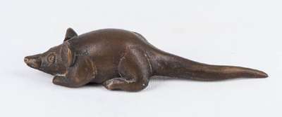 Gernot Rumpf, geb. 1941 Kaiserslautern, Maus, Bronzeskulptur, monogr., Gießerstempel, num. 23/40, L. 15 cm