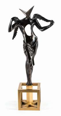 Salvador Dali, 1904-1989, Der surrealistische Engel, Bronzeskulptur, sign., num. 892/1500, Gießerstempel, H. ca. 57 cm, inkl. Zertifikat