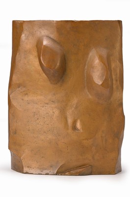 Wilhelm Loth, 1920 Darmstadt - 1993, Bronzeskulptur, weiblicher Torso, seitlich monogrammiert WL, ähnlich einem Eisentorso von 1956, ca. 44.5 x 36 x ...