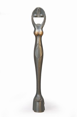 Paul Wunderlich, 1927 Eberswalde - 2010 Saint-Pierre-de Vassols, Flaschenöffner in Form einer Skulptur, weiblicher Torso, verso dat. 1983 und num. ...