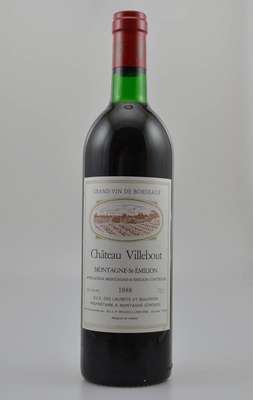 6 Flaschen 1988 Chateau Villebout, Montagne-St-Emilion, je ca. 75 cl, 12,5 % Vol., Füllstände: je ca. top shoulder, gute Erhaltungszustände, ...