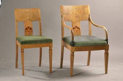 Salon-Garnitur, deutsch, um 1900/10, Biedermeierstil mit Art-Deco-Einflüssen, bestehend aus 6 Stühlen u. 2 Armlehnstühlen, Birke geflammt, ...