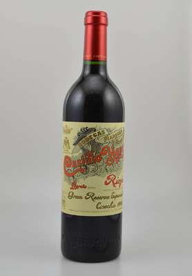 3 Flaschen 1998 Marques de Murrieta Castillo Ygay, Rioja, Gran Reserva Especial, je ca. 75 cl, 13 % Vol., Füllstände: je ca. into neck, unverkostet
