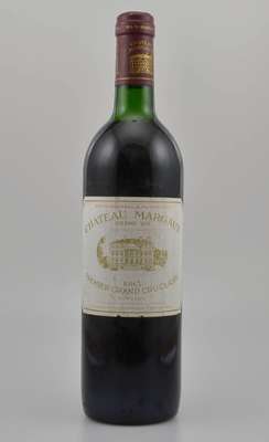 1 Flasche 1985 Chateau Margaux, Margaux, Premier Grand Cru Classe, ca. 75 cl, 12,5 % Vol, Füllstand: ca. top shoulder, Etikett l. beschmutzt, ...