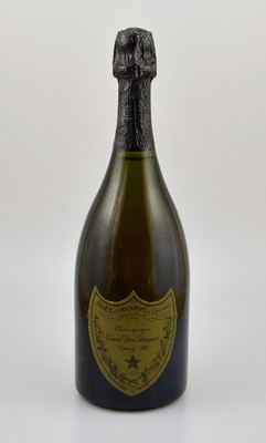1 Flasche 1982 Cuvee Dom Perignon Champagner , Brut, ca. 75 cl, Abstand zwischen Flaschenboden und Champagner: ca. 1 cm, sehr guter ...