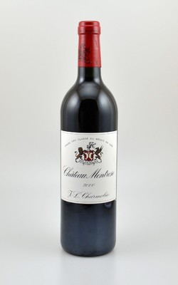 6 Flaschen 2000er Chateau Montrose, Saint-Estephe, Grand Cru Classe, je ca. 75 cl,12,5 % Vol., Füllstände: je into neck, Etiketten z.T. l. besch. ...