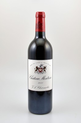 6 Flaschen 2000er Chateau Montrose, Saint-Estephe, Grand Cru Classe, je ca. 75 cl, 12,5 % Vol., Füllstände: je into neck, Etiketten z.T. l. ...