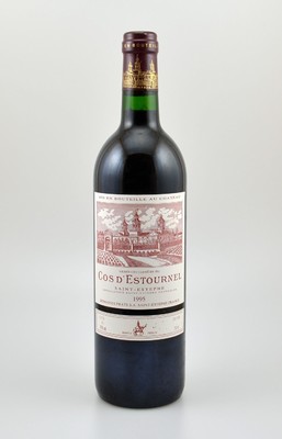4 Flaschen 1995 Chateau Cos D'Estournel, Saint-Estephe, Grand Cru Classe, je ca. 75 cl, 13 % Vol., Füllstände: je ca. into neck, gute ...