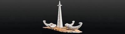 A.R. Penck & Frank Breidenbruch, Himmlische Stürzer, 6-teilige Skulptur aus schimmernden weißen Carrara-Marmor bestehend aus einer Stele (50 cm ), ...