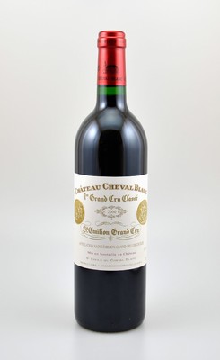 1 Flasche 2000er Chateau Cheval Blanc, Saint-Emilion Grand Cru, 1er Grand Cru Classe, ca. 75 cl, 13 % Vol., Füllstand: into neck, hervorragender ...