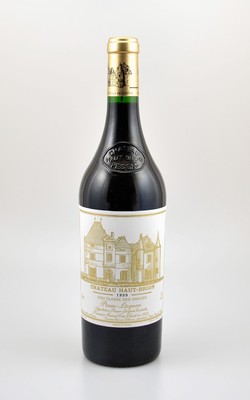 6 Flaschen 1999 Chateau Haut Brion, Pessac-Leognan, Premier Grand Cru Classe, je 75 cl, 13 % Vol., Abstand zwischen Kapsel und Wein: ca. 0,5 cm, ...