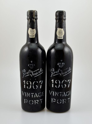 2 Flaschen 1967 Real Vinicola Vintage Port, Füllstände: ca. 75 cl, 20 % Vol., Füllstände: ca. upper mid shoulder bis top shoulder, Kapselwachs l. ...