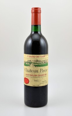 1 Flasche 1985 Chateau Pavie, Saint-Emilion Grand Cru, 1er Cru Classe, ca. 75 cl, 12,5 % Vol., Füllstand: ca. into neck, unverkostet, Provenienz: ...