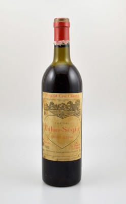 1 Flasche 1982 Chateau Calon-Segur, Saint-Estephe, Grand Cru Classe, ca. 75 cl, Füllstand: ca. upper mid shoulder, Kapsel besch., Etikett ...