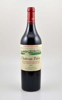 12 Flaschen 2005 Chateau Pavie, Saint-Emilion Grand Cru, 1er Grand Cru Classe, je ca. 75 cl, 14,5 % Vol., Füllstände: je into neck, hervorragende ...