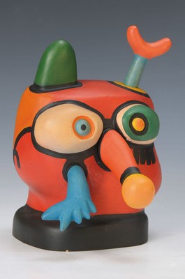Otmar Alt, geb. 1940, Hausgötze, Holzskulptur, bunt bemalt, signiert, Stempel der Chaos Edition am Boden, num. 580/999, H. ca. 22cm