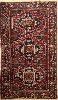 Kazak alt, Rumänien, ca.50 Jahre, Wolle aufWolle, ca. 214 x 126 cm, EHZ: 3
