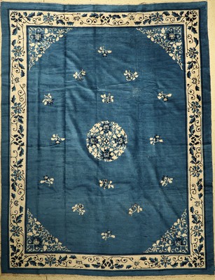 Peking antik, China, 19.Jhd., Wolle auf Baumwolle, ca. 348 x 269 cm, EHZ: 4