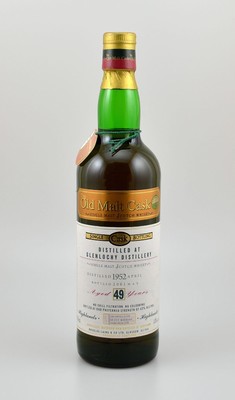 1 Flasche 1952 Single Malt Scotch Whisky, Highlands, ca. 70 cl, 43 % Vol., distilled at Glenlochy Distillery, 49 Years Old, im Jahr 2001 in die ...