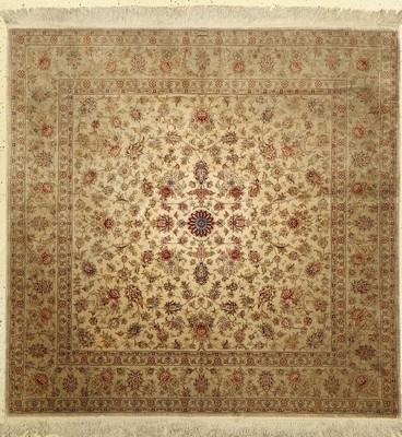 Seiden Hereke fein, China, ca. 30 Jahre, reine Naturseide, ca. 124 x 124 cm, EHZ: 2-3 (reinigungsbed.)