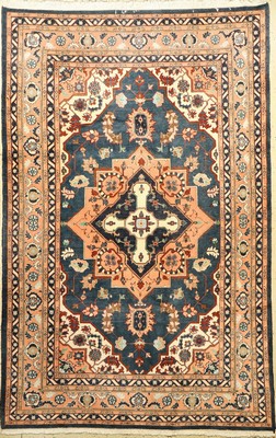 Ardebil, Persien, ca. 30 Jahre, Wolle auf Baumwolle, ca. 295 x 191 cm, EHZ: 2