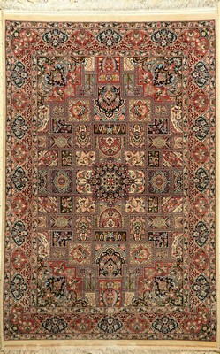 Lahore fein, Pakistan, ca. 30 Jahre, Korkwolle, ca. 210 x 141 cm, EHZ: 2-3