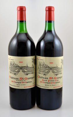 4 Magnumflaschen Chateau St. Georges, St. Georges St. Emilion, Jahrgänge: 2 x 1982, 2 x 1985, je ca. 150 cl, Füllstände: je ca. top shoulder, ...