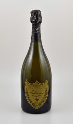 1 Flasche 2000er Dom Perignon, Brut, 75 cl, 12,5 % Vol., Abstand zwischen Flaschenboden und Champagner: ca. 0,5 cm, hervorragender Erhaltungszustand, ...