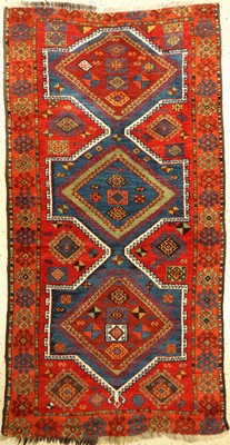 Yoruk antik, Türkei, um 1930, Wolle auf Wolle, ca. 208 x 108 cm, EHZ: 3 beidseitig verkürzt