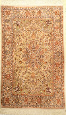 Esfahan "Seidengrund" fein, Persien, ca. 20Jahre, Korkwolle mit und auf Seide, ca. 174 x 108 cm, EHZ: 2-3