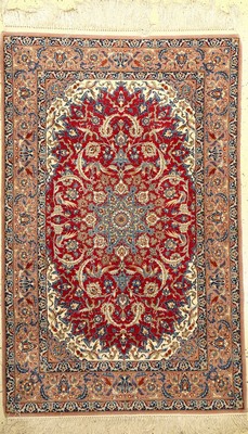 Esfahan fein, Persien, ca. 30 Jahre, Korkwolle mit und auf Seide, ca. 167 x 107 cm,EHZ: 2