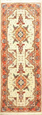 Täbriz fein (50 Raj), Persien, ca. 40 Jahre, Korkwolle mit Seide, ca. 205 x 77 cm, EHZ: 2, (gereinigt)