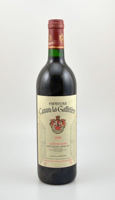 4 Flaschen 1990 Chateau Canon-la-Gaffeliere, Saint-Emilion Grand Cru, Grand Cru Classe je ca. 75 cl, 14 % Vol., Füllstände: 3x into neck & 1x top ...
