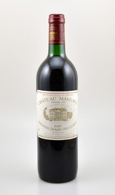 1 Flasche 1987 Chateau Margaux, Margaux, Premier Grand Cru Classe, ca. 75 cl, 12,5 % Vol., Füllstand: ca. top shoulder, hervorragender ...