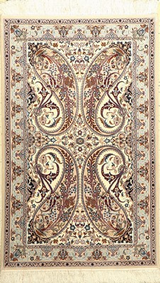Nain fein (6 LA), Persien, ca. 15 Jahre, Korkwolle mit und auf Seide, ca. 146 x 91 cm, EHZ: 1-2 (fachkundig gereinigt).