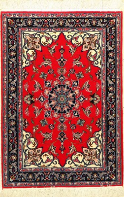 Esfahan fein, Persien, ca. 15 Jahre, Korkwolle mit und auf Seide, ca. 104 x 71 cm, EHZ: 1-2 (fachkundig gereinigt).