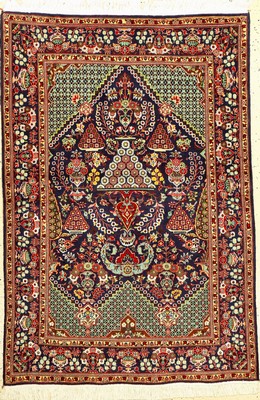 Keschan Kork "Hadji Khanumi" alt, Persien, ca. 50 Jahre, Korkwolle mit Seide, ca. 143 x 98 cm, EHZ: 2 (fachkundig gereinigt). Dekorativ.