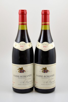 2 Flaschen 1987 Vosne-Romanee, A. Ligeret, Nuits-Saint-Georges, je ca. 75 cl,12,5 % Vol., Abstände zwischen Kapsel und Wein: 1-1.5 cm, unverkostet, ...