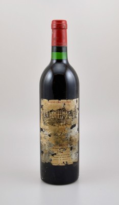 6 Flaschen 1982 Chateau Belgrave, Haut-Medoc, je ca. 75 cl, Füllstände: top shoulder bis into neck, Etiketten stärker besch., unverkostet