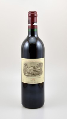 1 Flasche 1995 Chateau Lafite Rothschild, Pauillac, Premier Grand Cru Classe, ca. 75 cl, 13 % Vol., Füllstand: ca. into neck, guter ...