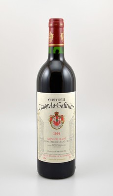 12 Flaschen 1994 Chateau Canon la Gaffeliere , Saint-Emilion, Grand Cru Classe, je ca. 75 cl, 12,5 % Vol., Füllstände: je ca. into neck, ...