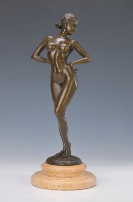 Raymondo, Bildhauer des 20.Jh., stehender weiblicher Akt , sign., H. 35 cm
