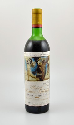 1 Flasche 1973 Chateau Mouton Rothschild, Pauillac, Premier Grand Cru Classe, ca. 73 cl, Füllstand: ca. mid shoulder, Etikett l. beschmutzt, ...