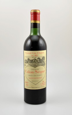 1 Flasche 1966 Chateau Calon-Segur, Saint-Estephe Medoc, Grand Cru Classe, Füllstand: ca. top shoulder, Etikett min. beschmutzt, unverkostet, ...