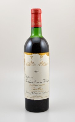 6 Flaschen 1972 Chateau Mouton Baron Philippe de Rothschild, Pauillac, je ca. 73 cl, Füllstände: je ca. upper mid shoulder bis top shoulder, sehr ...