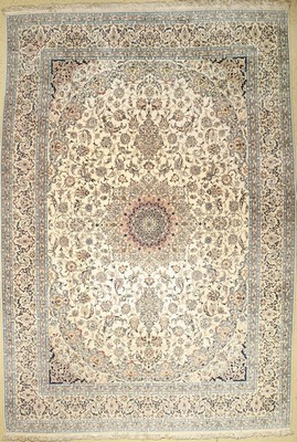 Nain fein (6LA), Persien, ca. 40 Jahre, Korkwolle mit und auf Seide, ca. 431 x 298 cm,EHZ: 2