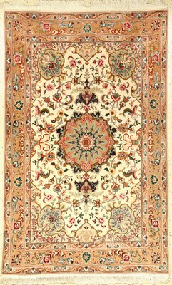 Täbriz fein (50 RAJ), Persien, ca. 40 Jahre, Korkwolle mit Seide, ca. 162 x 102 cm, EHZ: 2-3